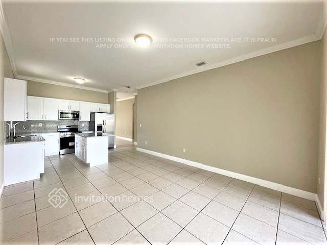 Building Photo - 2721 SW 149th Pl