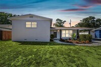 Building Photo - 4523 S Gaines Rd