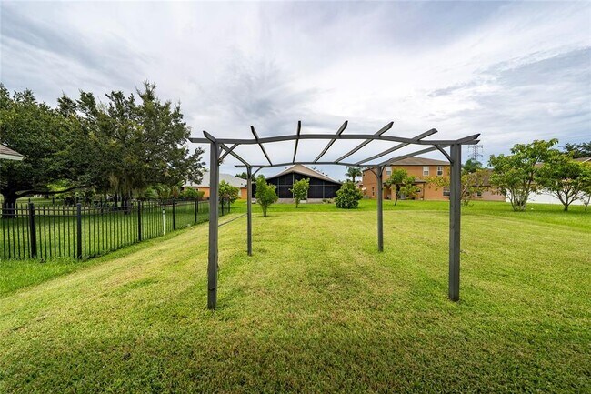 Building Photo - 1755 Plantation Oak Dr