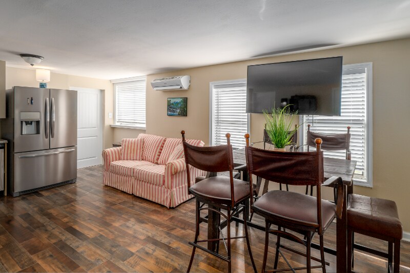 Building Photo - 26 Hanover St