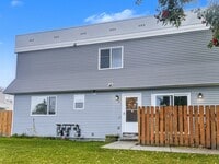 Building Photo - 4008 Reka Dr
