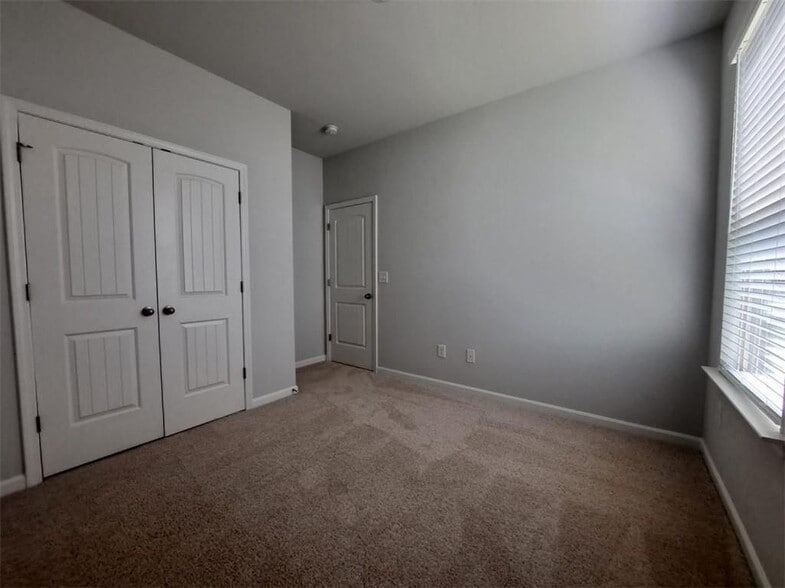 Building Photo - 2787 Malton Wy