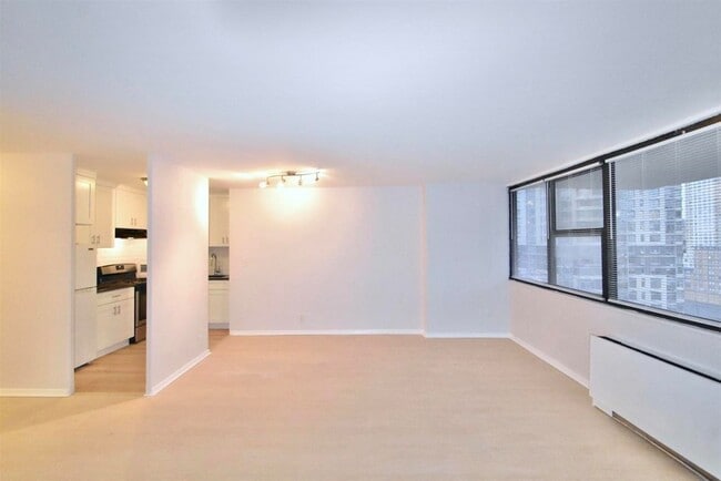 Building Photo - 270 Marin Blvd