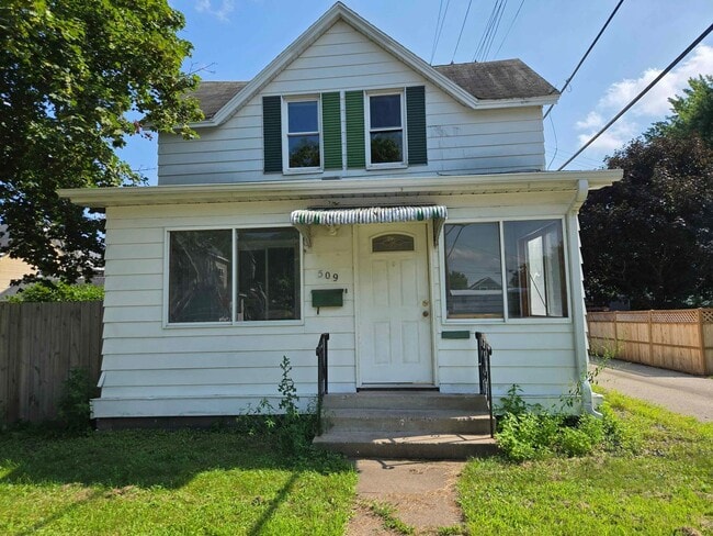 Primary Photo - 509 Union St