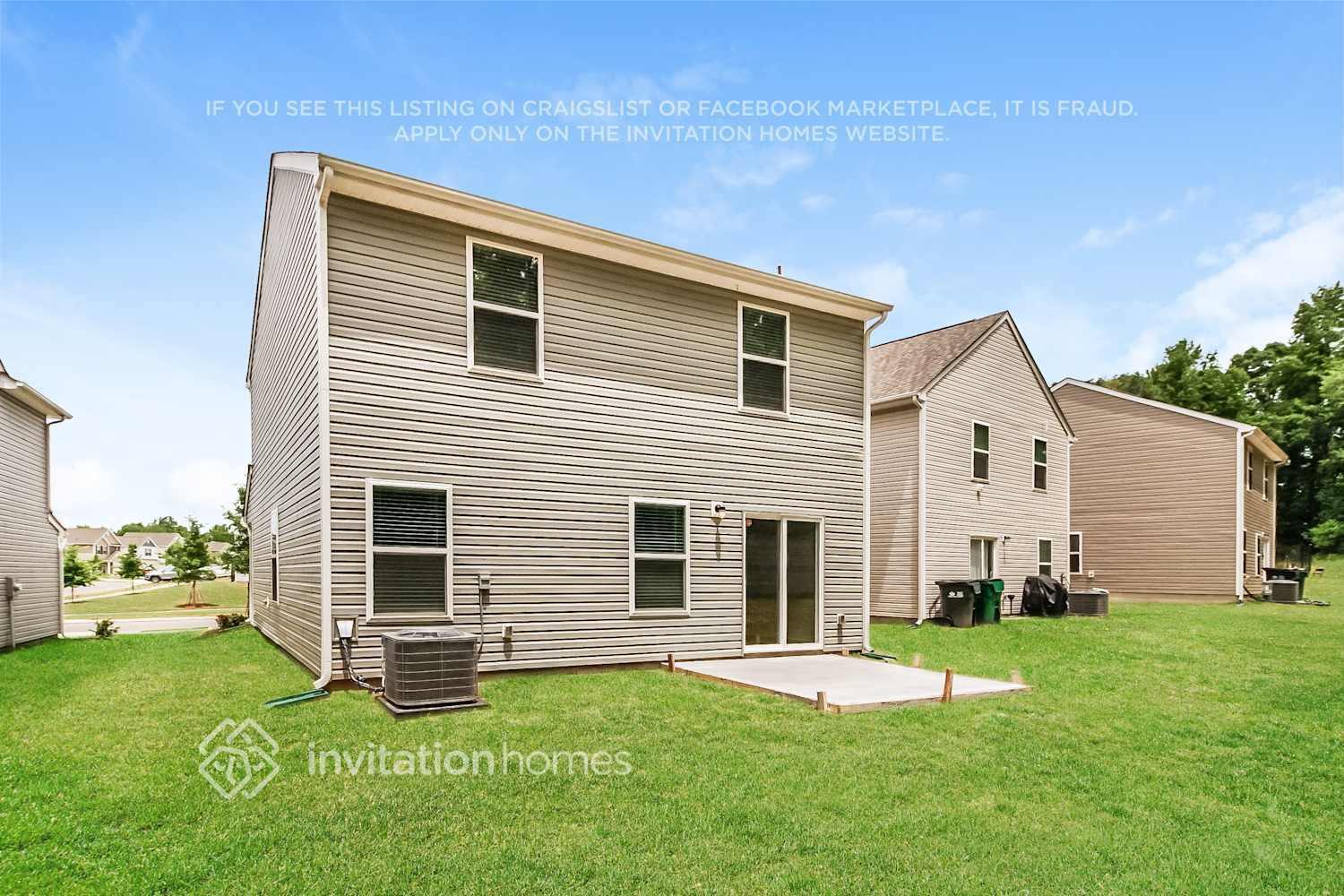 Building Photo - 561 Hawley St