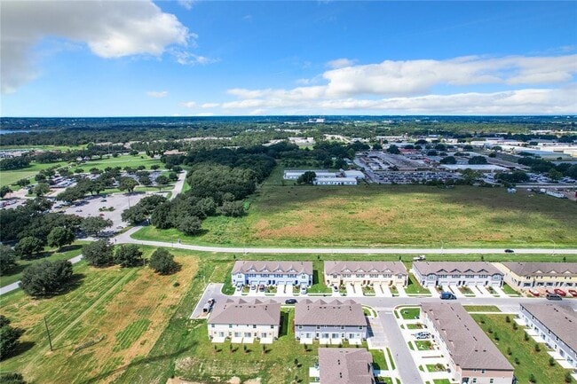 Building Photo - 3886 ACADEMIA Ave