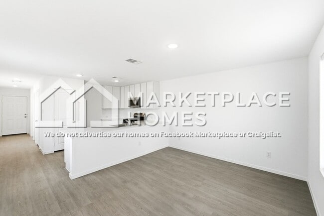 Building Photo - 6609 Dali Bnd