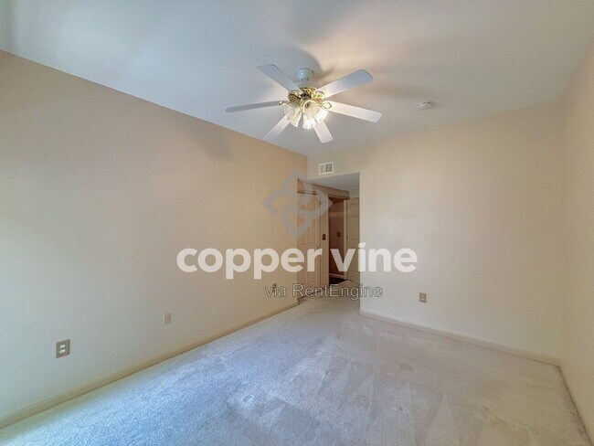 Building Photo - 1110 Opal St