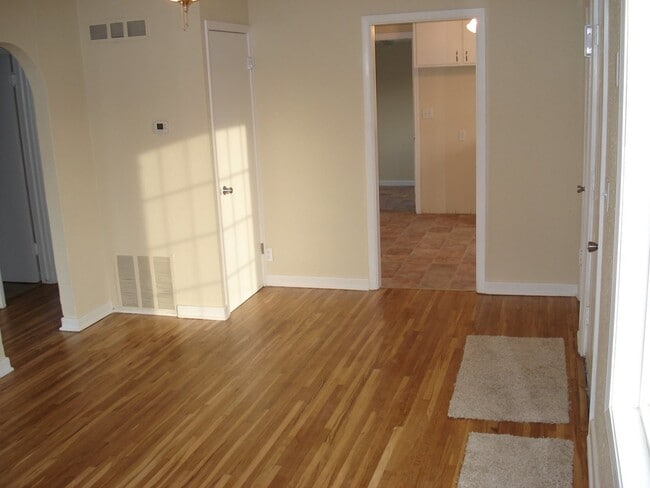 Building Photo - Three Bedroom One Bath Home Available May 10th