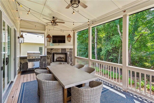 Building Photo - 2578 Middle Coray Cir