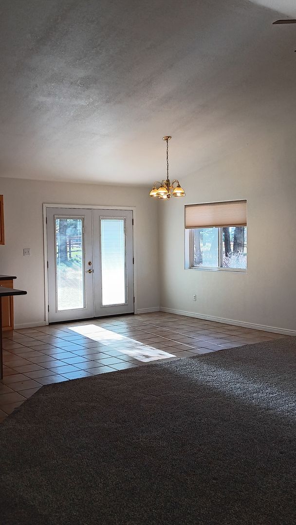 Building Photo - 49 Driftwood Dr