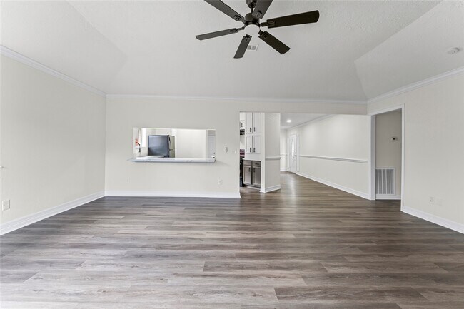 Building Photo - 1506 Leadenhall Cir