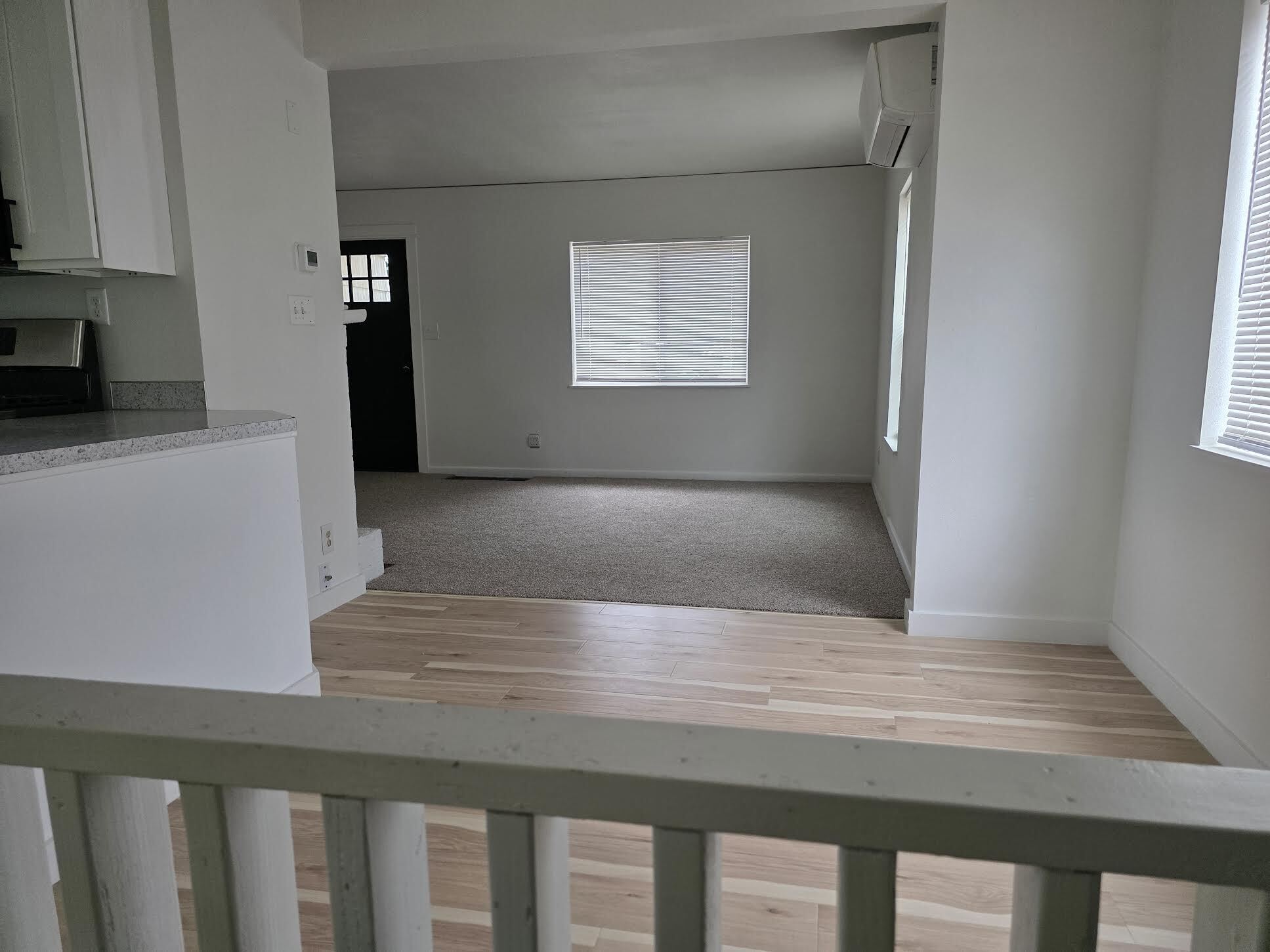 Building Photo - 1340 SW Hayter St