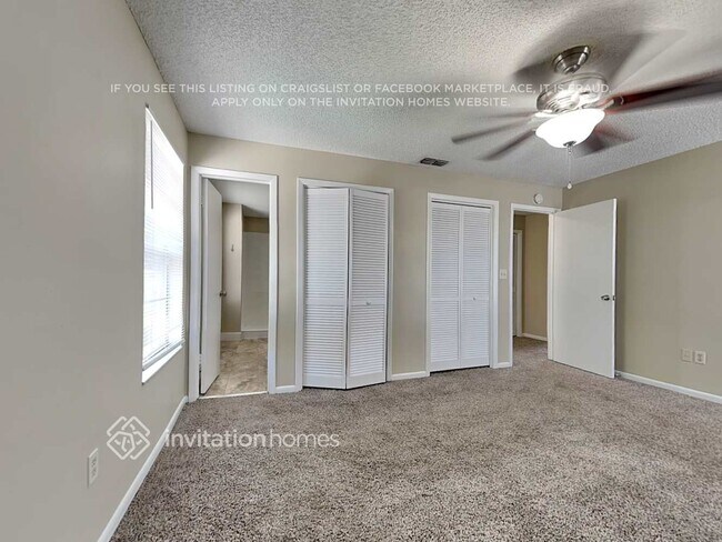 Building Photo - 1623 Palm Leaf Dr