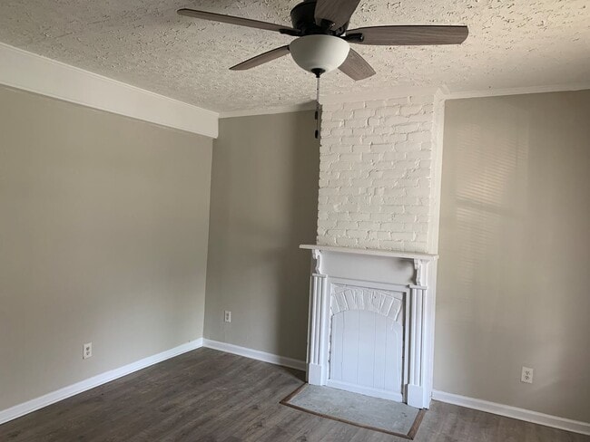 Building Photo - 1219 Pierce St