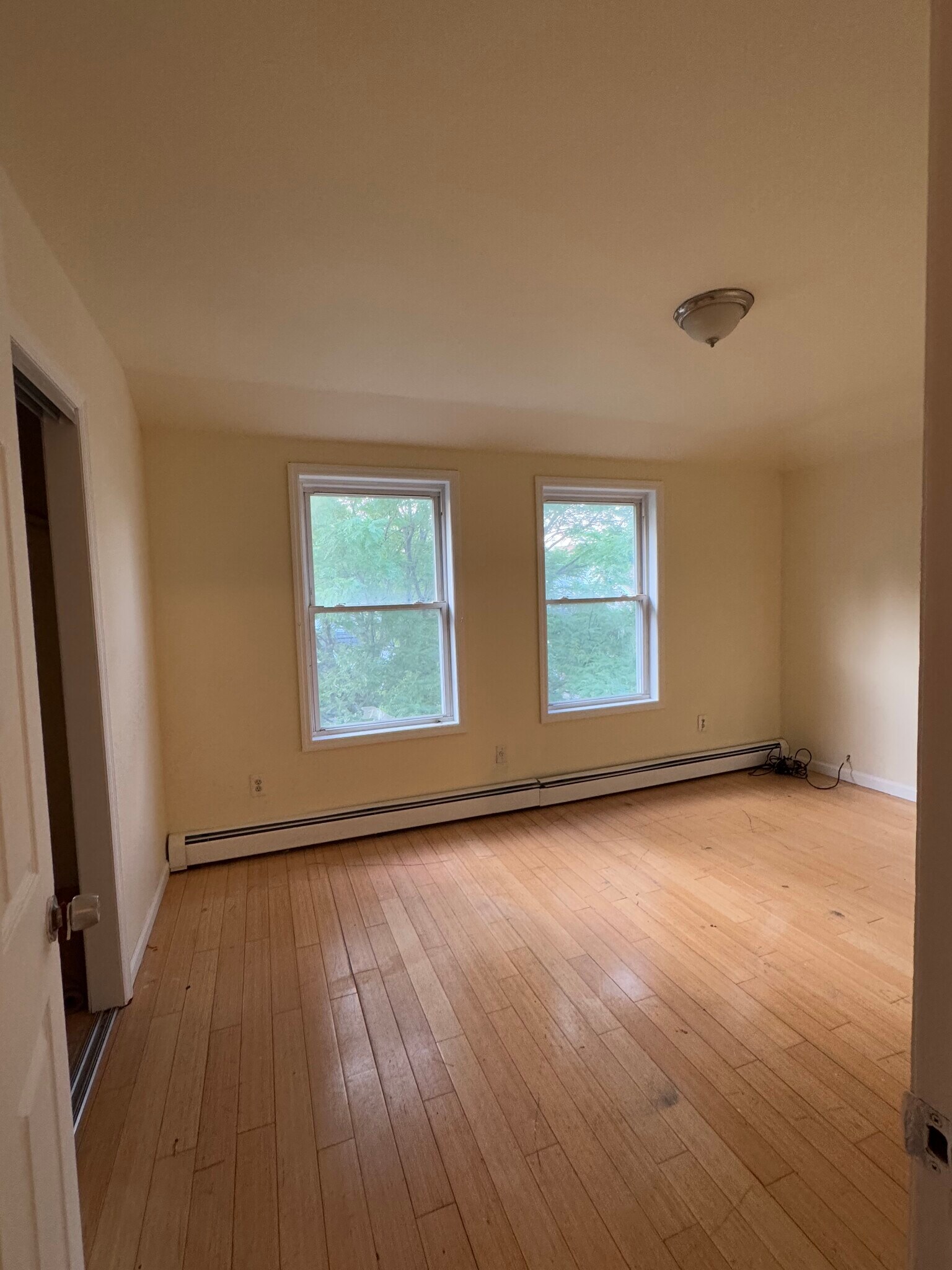 Building Photo - 16908 110th Ave