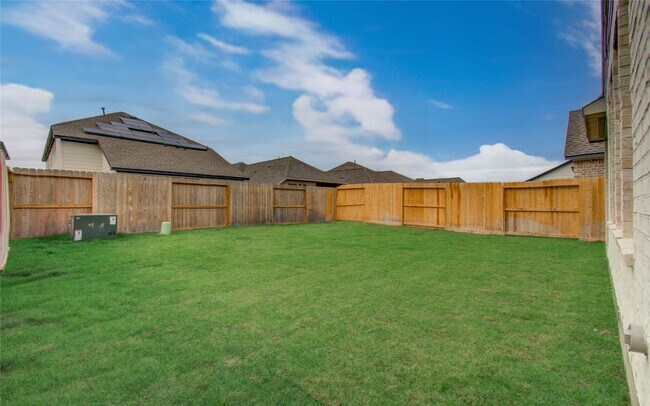 Building Photo - 10731 Aquila Star Dr