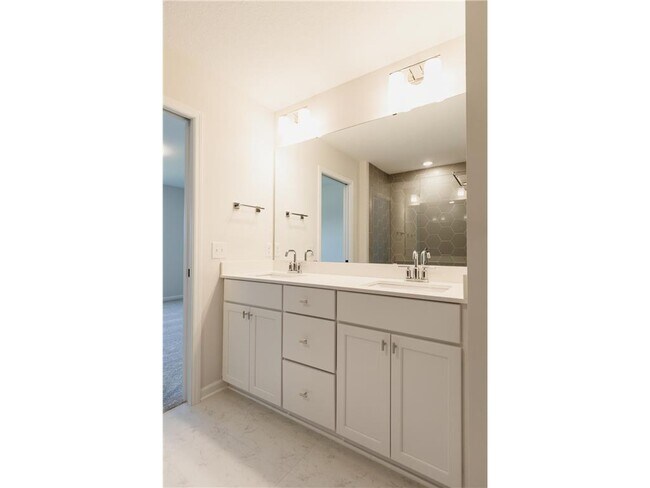 Building Photo - 10226 Arrowwood Path