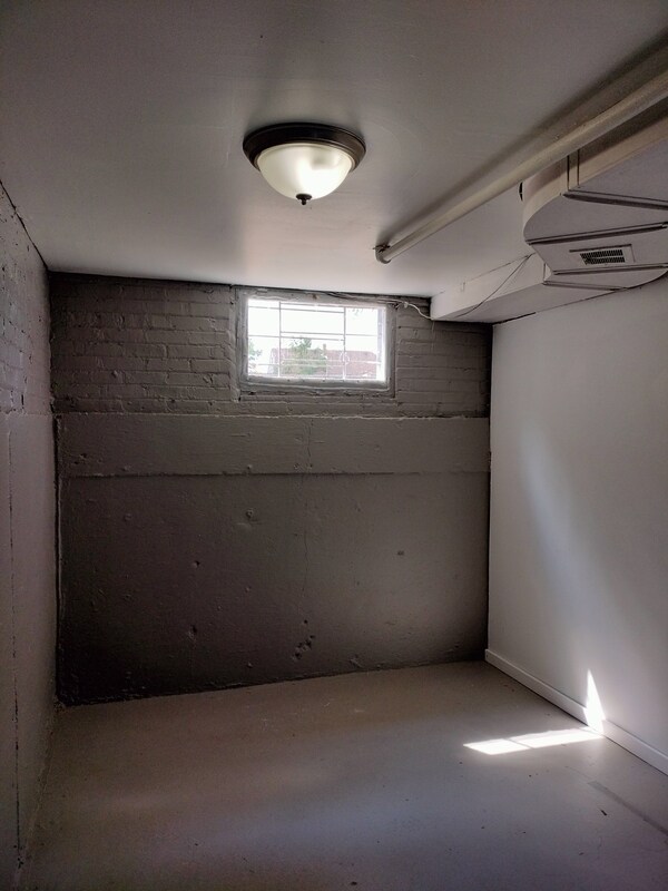 Building Photo - 7910 S Muskegon Ave
