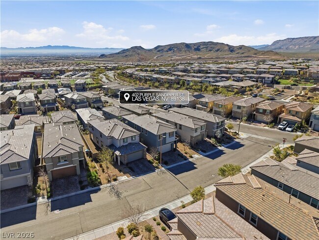 Building Photo - 402 Purple Sandpiper St