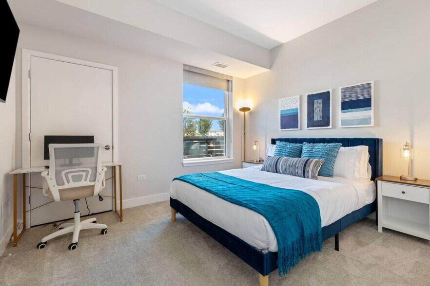 Building Photo - 28294 Ferry Rd