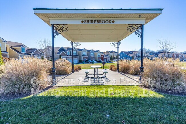 Building Photo - 304 Oldbury Ln