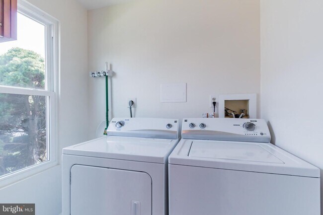 Building Photo - 4271 Cloudberry Ct