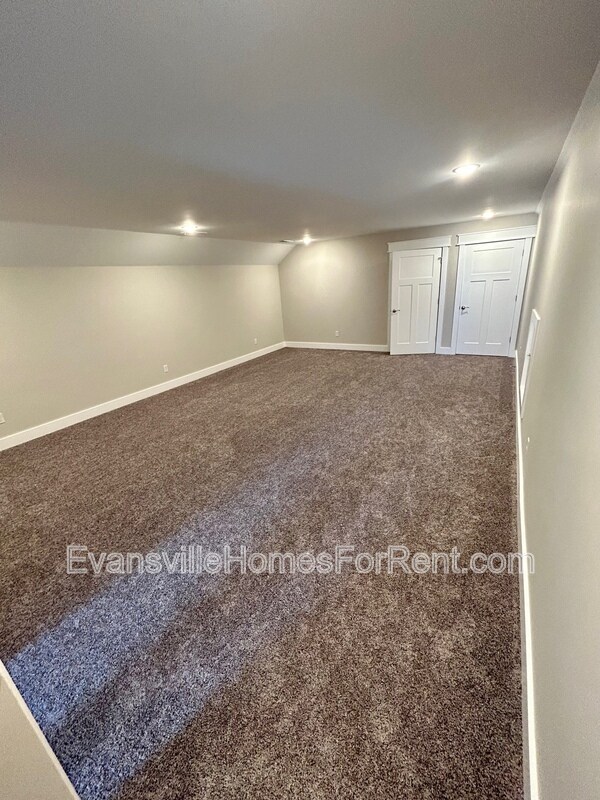 Building Photo - 8445 Bell Crossing Dr
