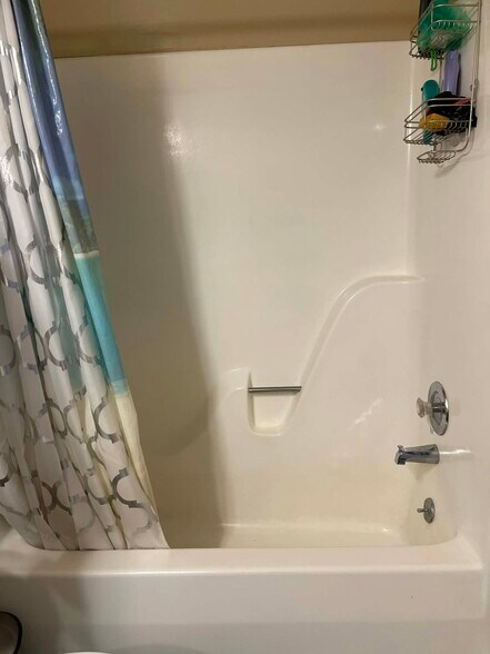 Building Photo - 620 Candlestick Ln