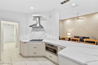 Building Photo - 7114 Marconi Ct