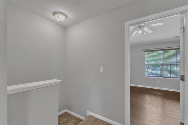Building Photo - 3359 Bridgeville Rd