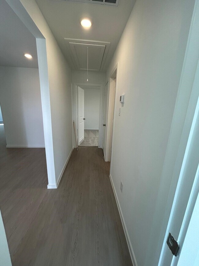 Building Photo - 9215 Speckled Trout Dr