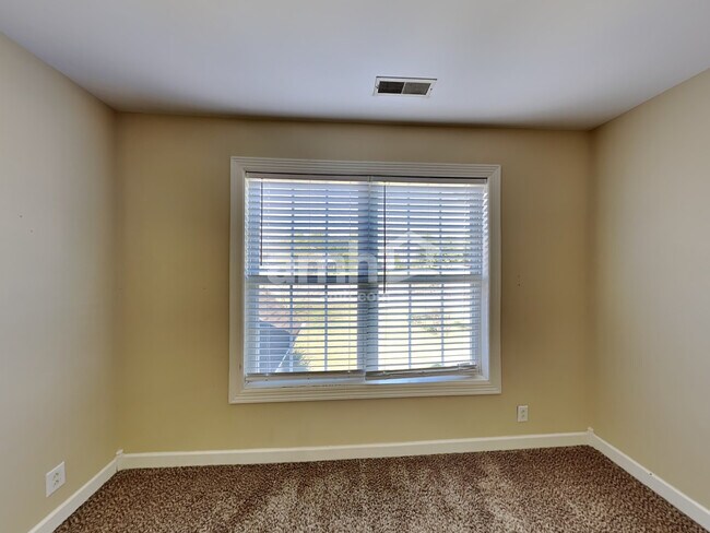 Building Photo - 2792 New Port Royal Rd