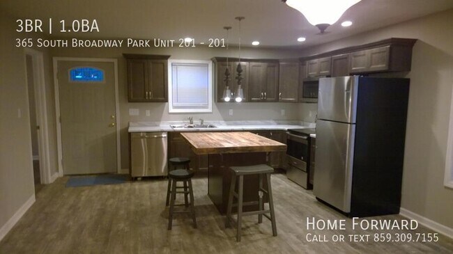 Building Photo - 365 S Broadway Park