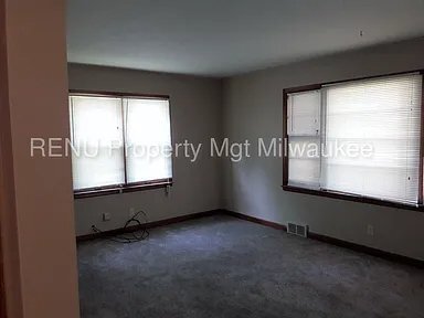 Building Photo - 4712 N 71st St