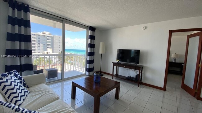 Building Photo - 401 Ocean Dr