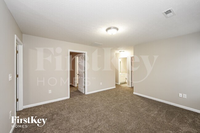 Building Photo - 3478 Hickory Ln