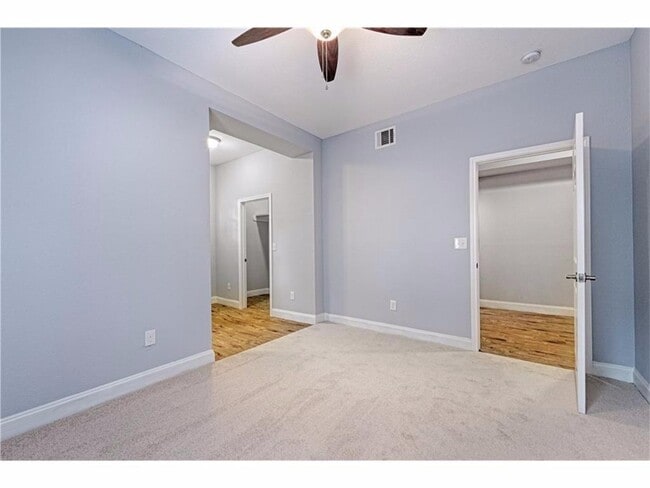 Building Photo - 4318 Junius St