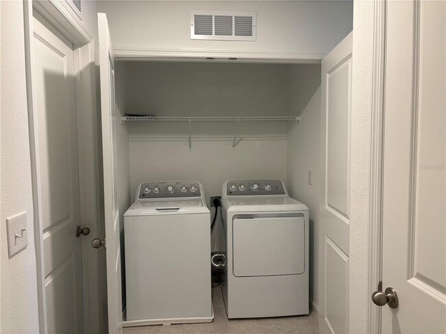 Building Photo - 3609 Spire Dr