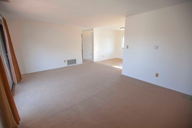 Building Photo - 3816BeresfordSt