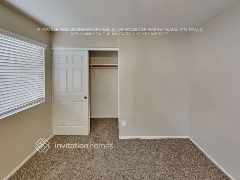 Building Photo - 2369 W Silver Creek Ln