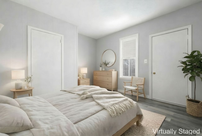 Building Photo - Updated 2BR in the Heart of Lancaster n