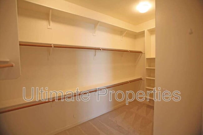 Building Photo - 11050 E Verbena Ln