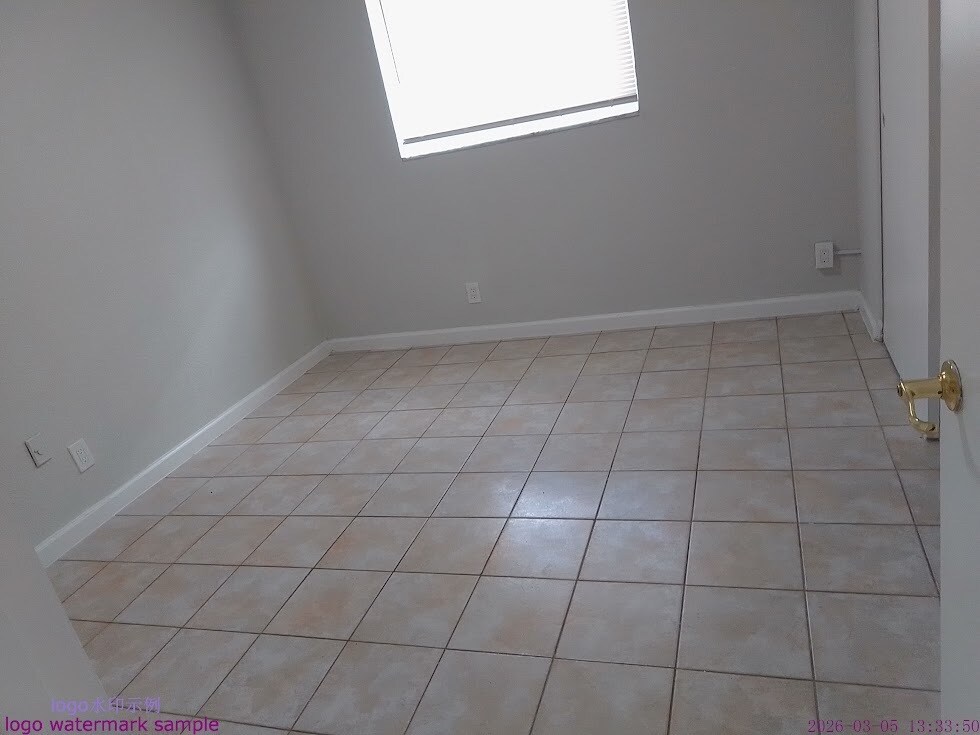 Building Photo - 7921 NW 44th Ct