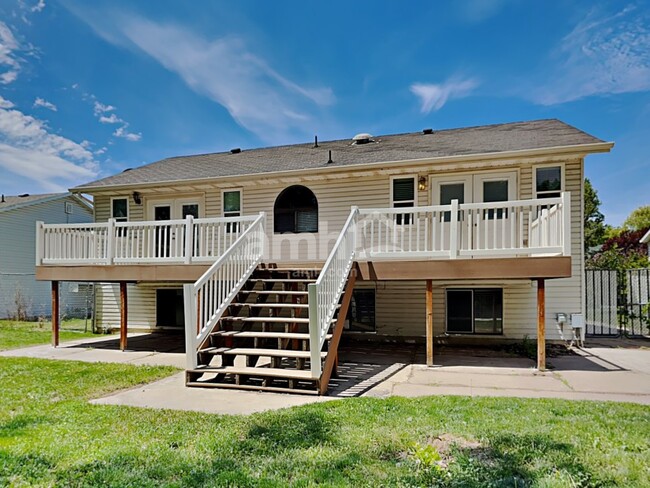Building Photo - 2152 N 850 W