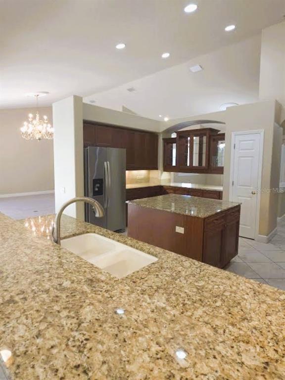 Building Photo - 3037 Lynwood Ct