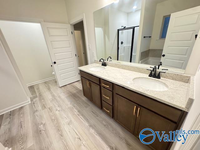 Building Photo - 206 James River Dr