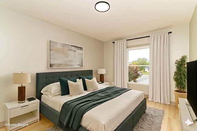 Building Photo - 4 Magnolia Ct