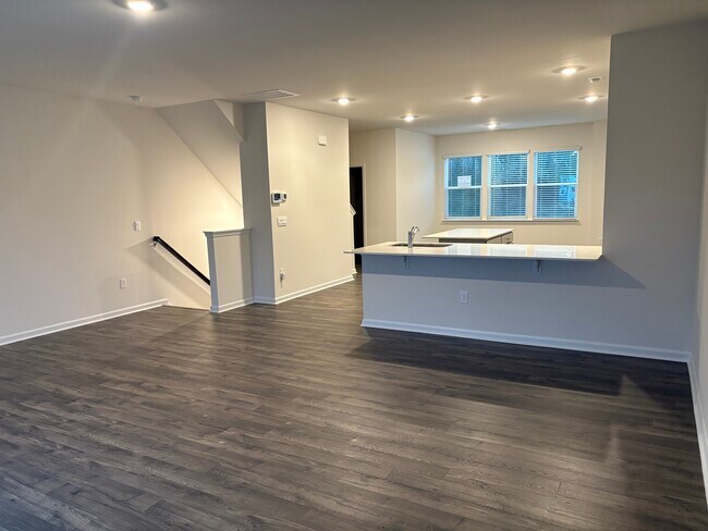 Building Photo - 766 Dorset Strm Dr