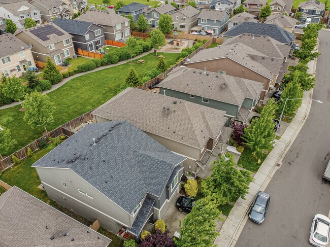 Building Photo - 1124 27th St NW